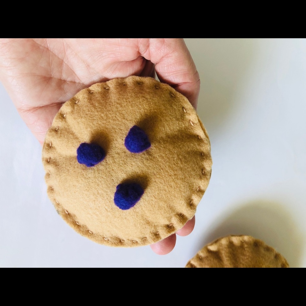 Cat felt catnip toy blueberry pancake
